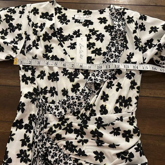 Love Whit Black White Floral Wrap Midi Dress Size XS NEW - Picture 8 of 11